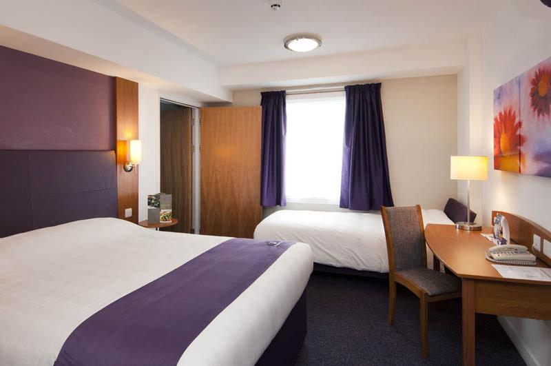 Premier Inn Harlow Ngoại thất bức ảnh