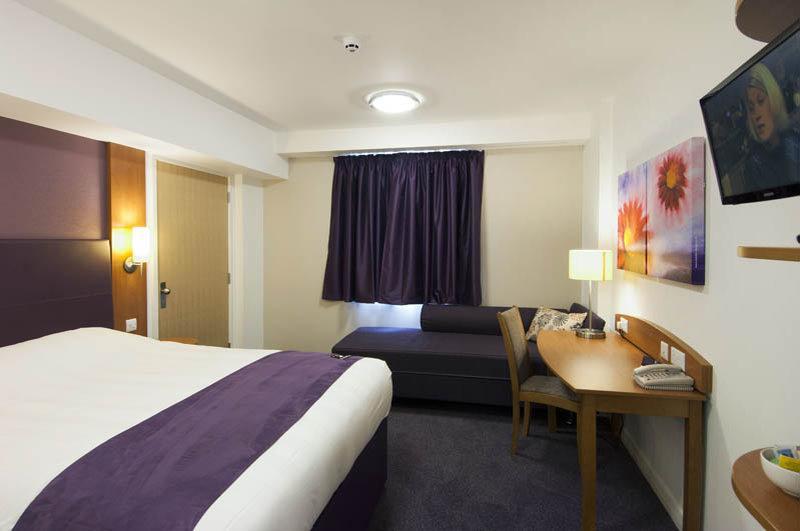 Premier Inn Harlow Ngoại thất bức ảnh